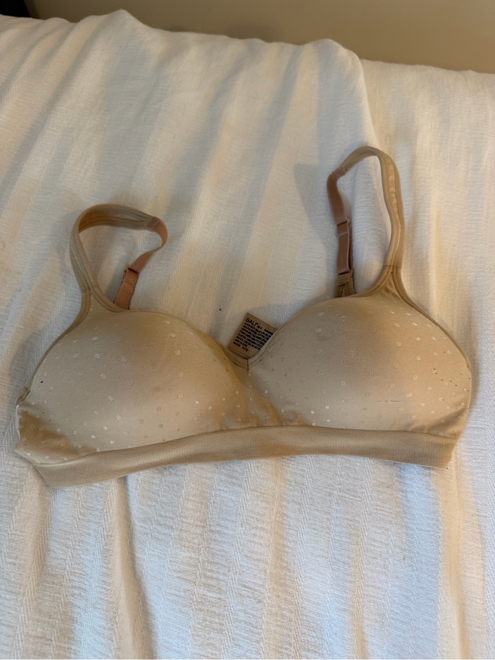 Bali Light Beige Seamless Molded-Cup Bra